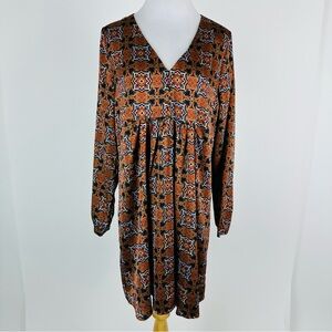 Molly Bracken Folk Print Satin V Neck Easy Wear Dress Size Medium